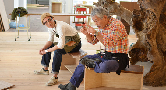 コバ磨きについて独自の考えを語る近藤