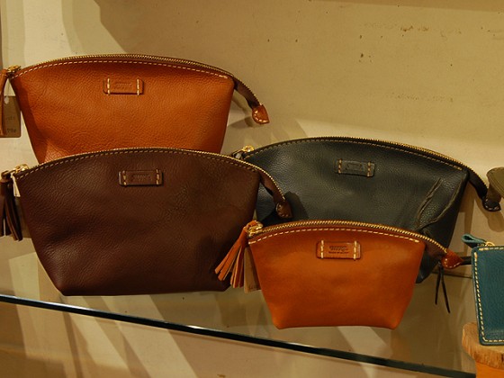 ダックスポーチ