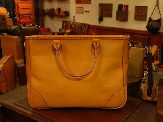 ビジネストート 取っ手