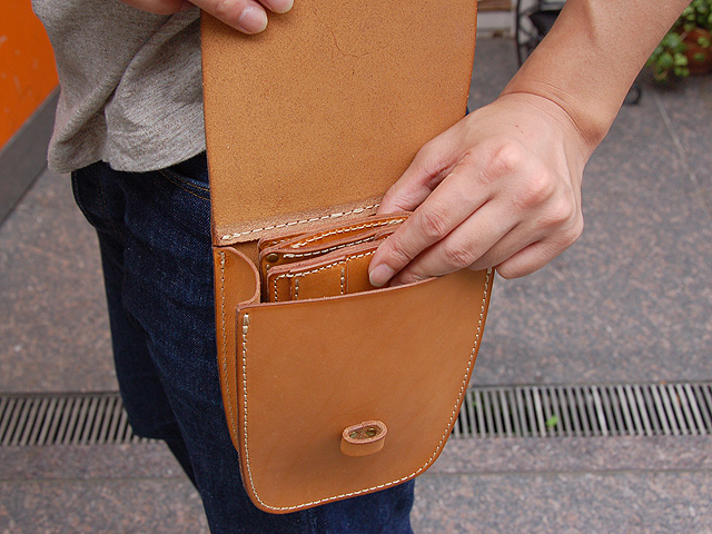 サンプルベルトポーチ収納