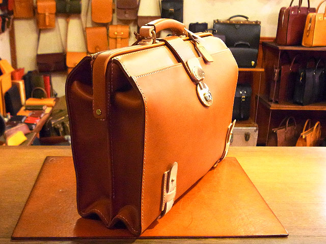 リスシオ・ダレス 側面