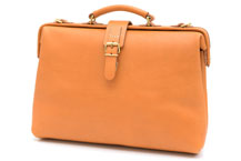 ビジネスバッグ商品一覧ページへ