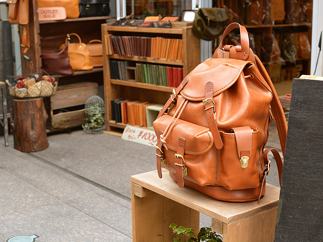 ファクトリーショップ店内の様子1