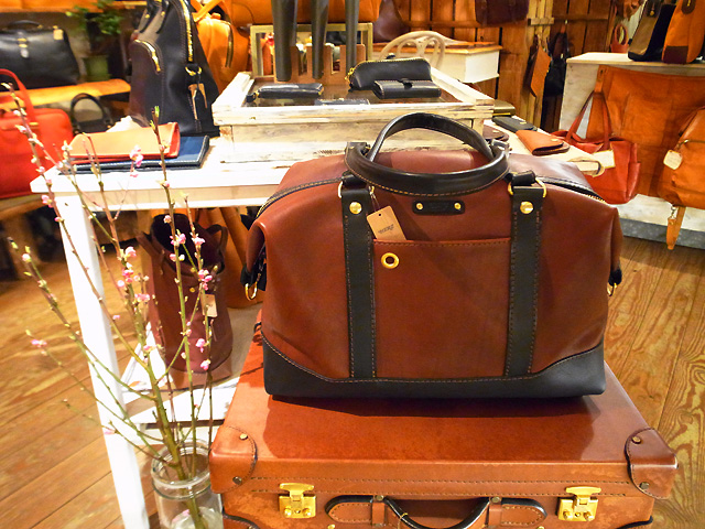 西尾サンプルボストン