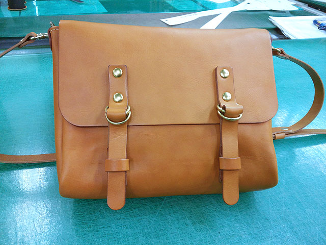 ツーリングバッグ サンプル