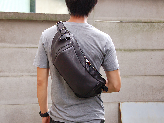 ボディバッグ(F-1)