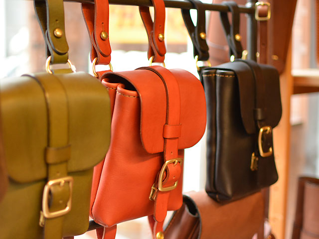 FACTORY SHOP 旅モノ