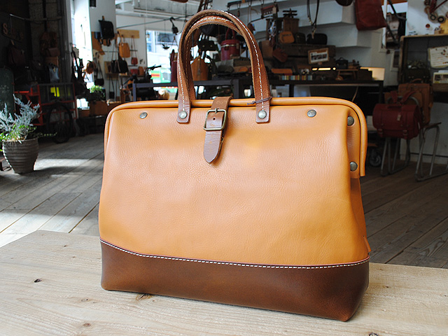 ボストンバッグ