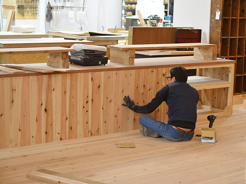 お店のカウンター作り