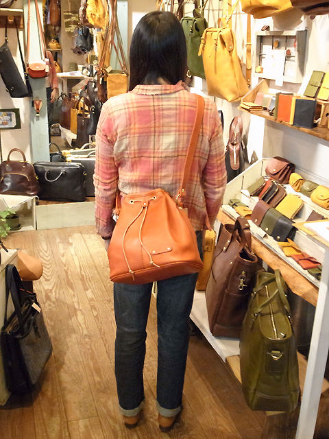 ショルダーバッグ