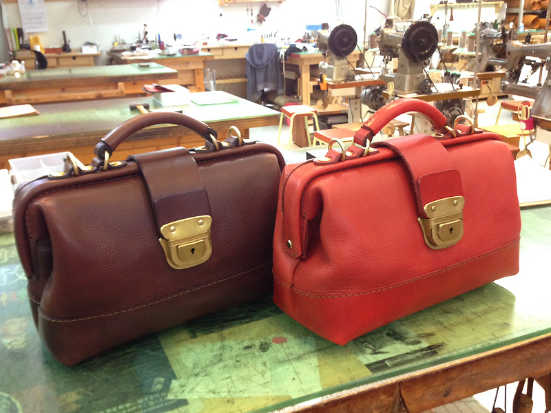 博多工房発のサンプル鞄(口枠2wayショルダー)