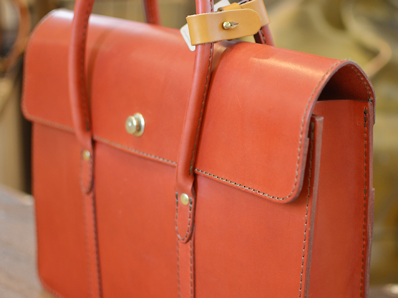 サンプルビジネストート かぶせ