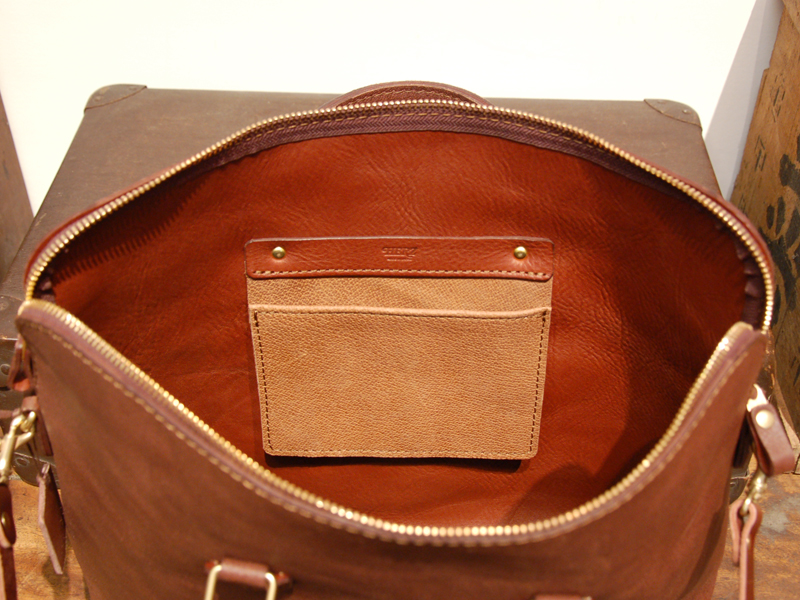 パスケースが入るポケット