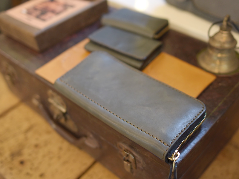 グレイッシュブルー商品たち3