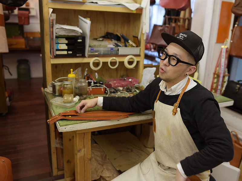 作り手:森山 近藤と話す