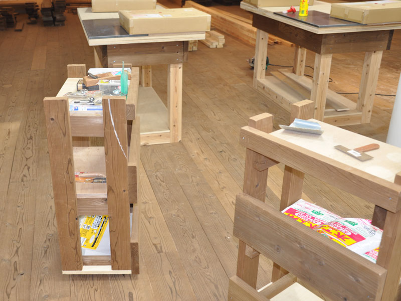 サイドキャビネット