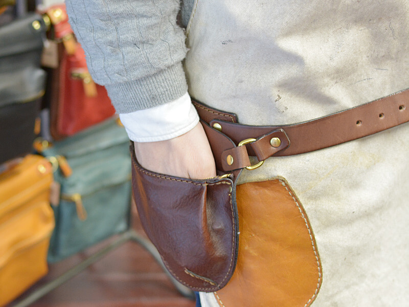 ウエストバッグ ポケット