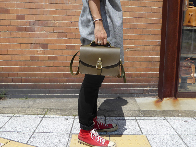 作り手:佐藤作「イージーバッグ」男性手持ち