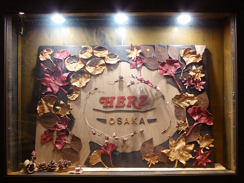 大阪店ディスプレイ