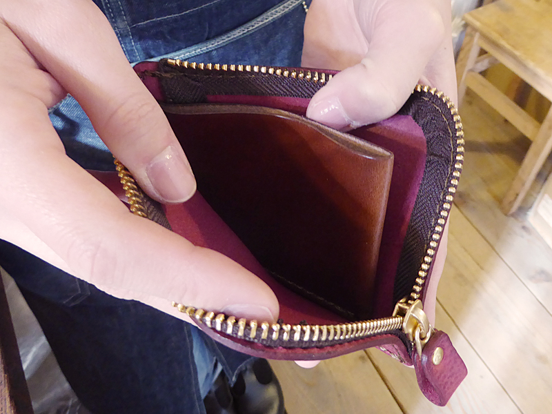 仕切り付き小銭入れ(KK-38) ミッスーリ革 ワインレッド