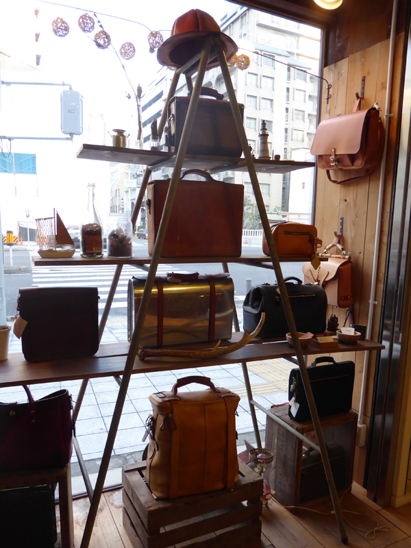 アコWスターレ黒