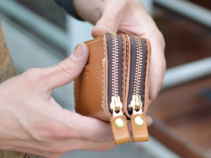 一体型財布 側面