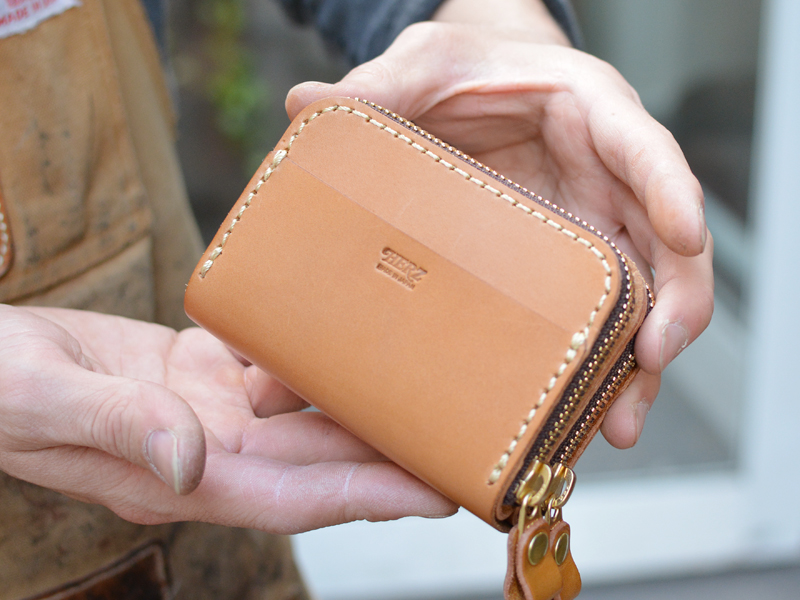 一体型財布 後面