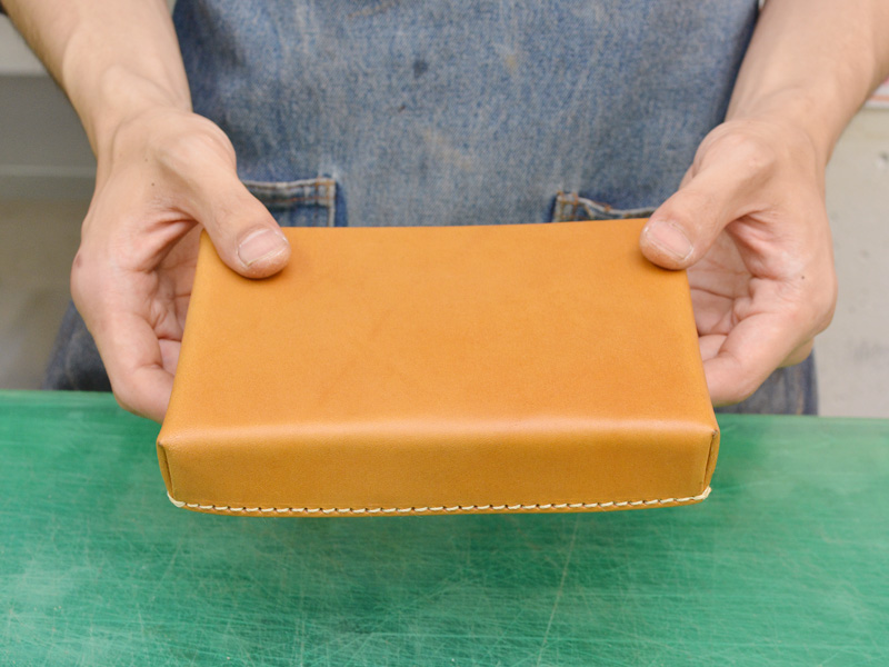 マルチケース企画 革箱