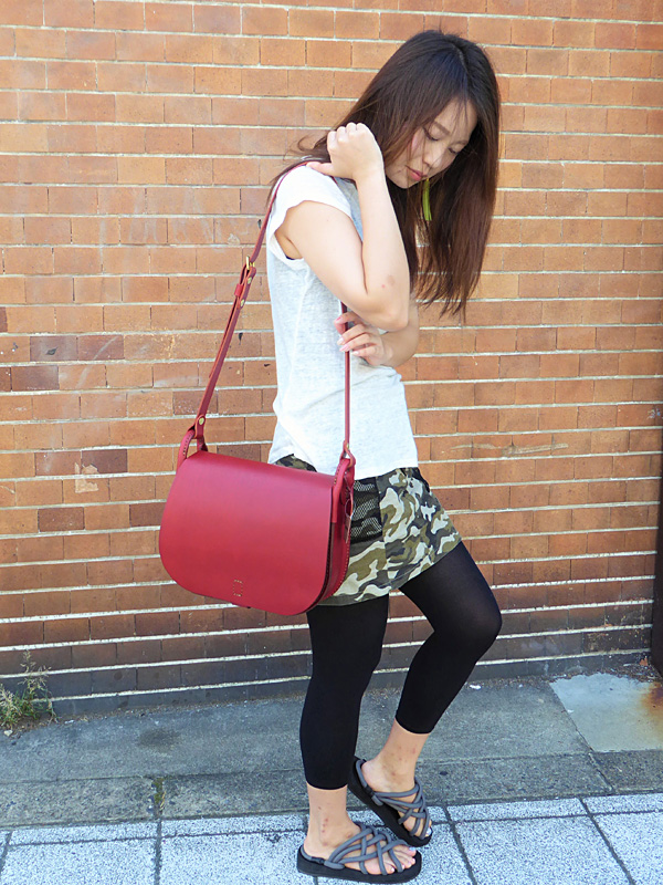 ハードムーンショルダー(CK-36)　赤