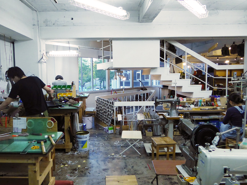 大阪店 制作風景