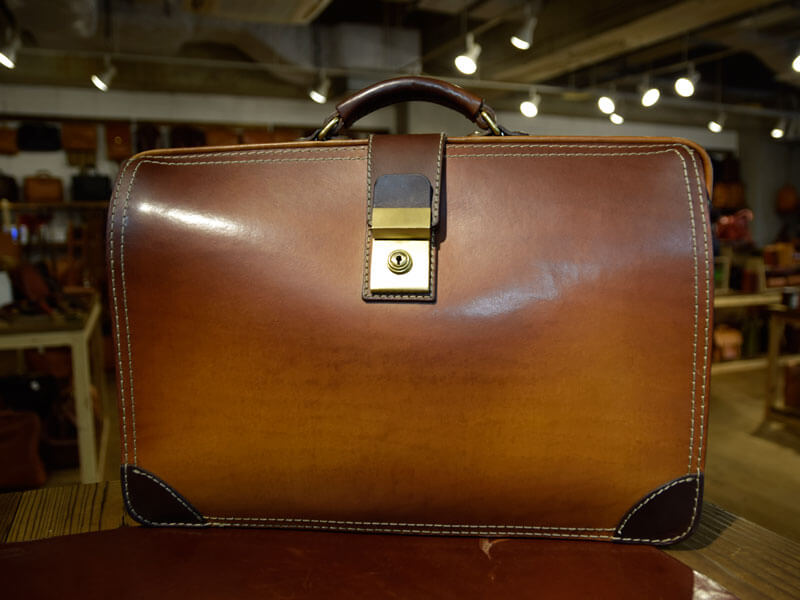 ダレスバッグ(BJ-2)　革色キャメルのエイジング