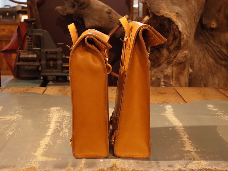 パイプリュック 収納マチ幅