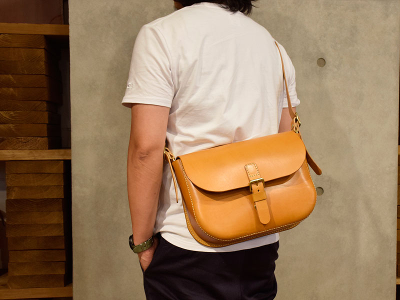 ぷっくりショルダー Lサイズメンズ着用