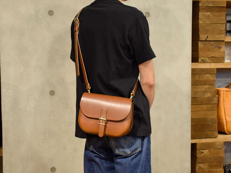 ぷっくりショルダー Sサイズメンズ着用2