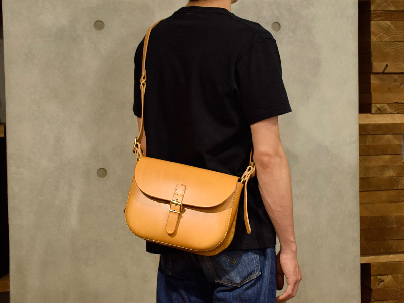 ぷっくりショルダー Mサイズメンズ着用