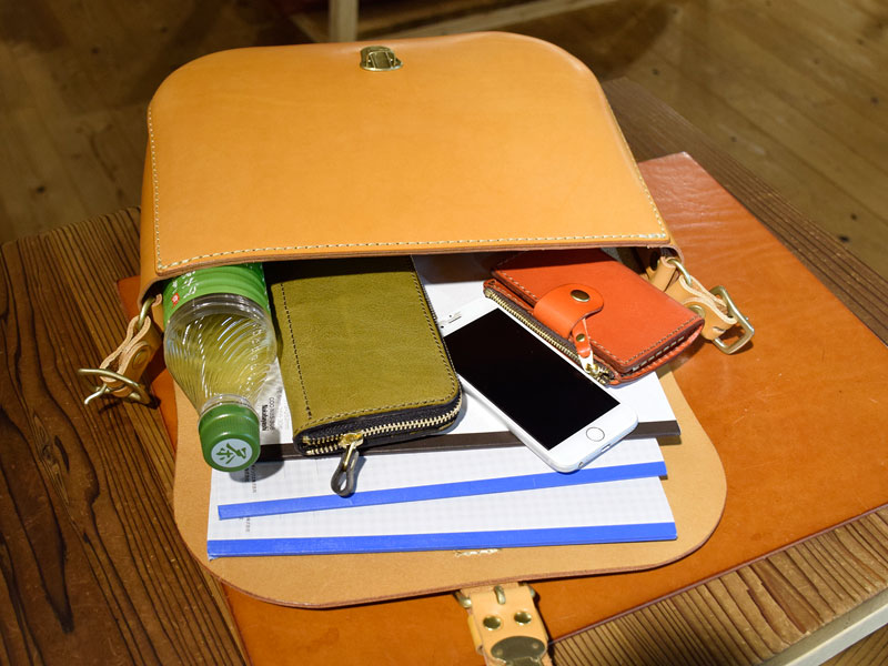 ぷっくりショルダー Lサイズ収納例