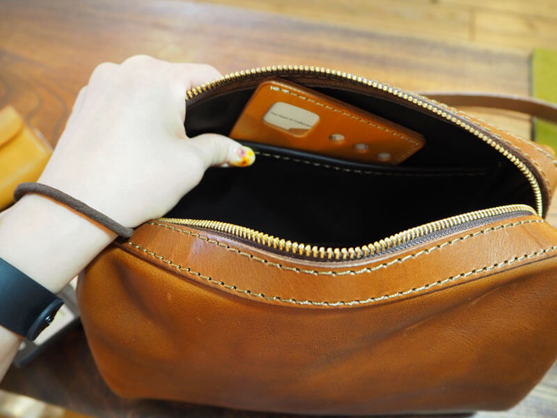 フェイズショルダー 内ポケット