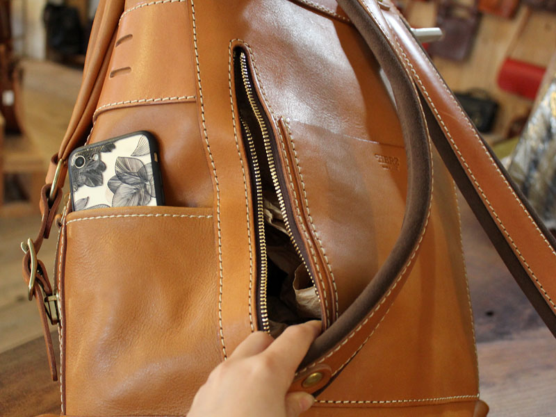 マウンテンリュック ストラップ