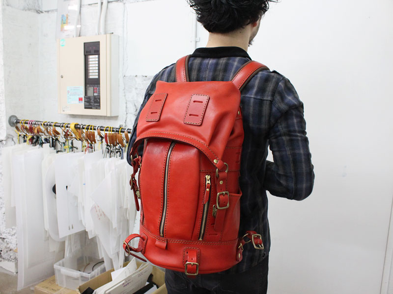 マウンテンリュック Lサイズ革色レッド