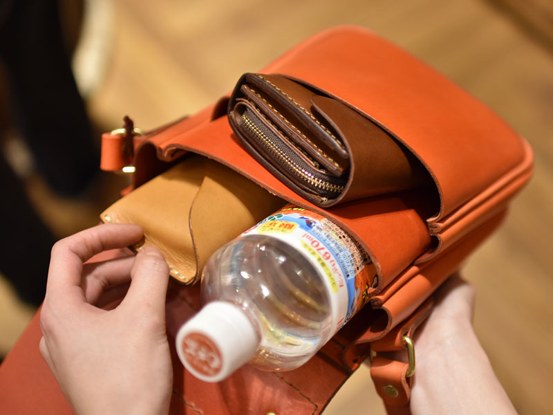 コガネショルダー 収納例