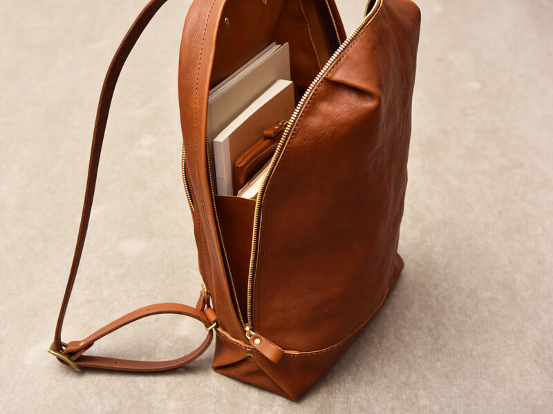 リュックサック(G-75)収納時マチ