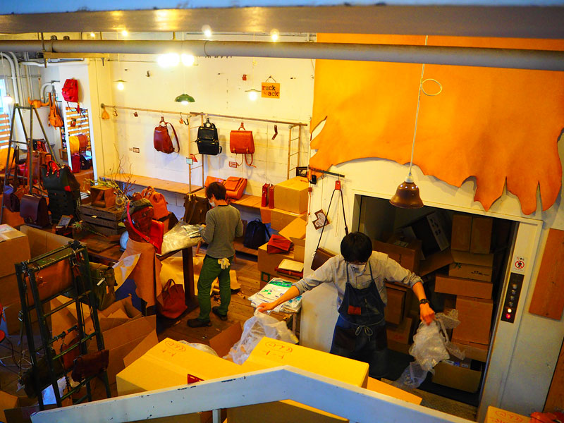 大阪店 引っ越しの様子