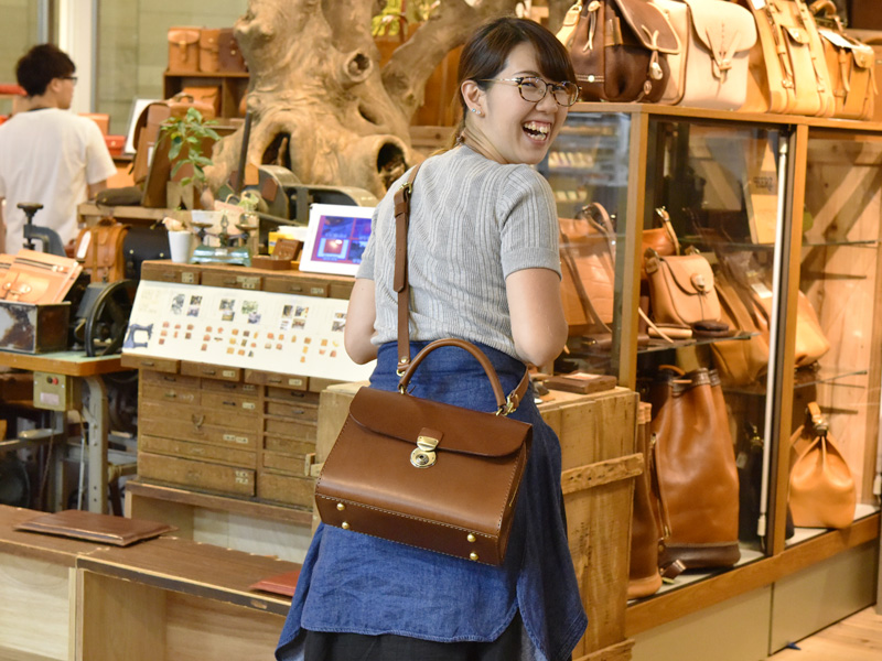 アオリノハンドバッグ(Q-9)その5