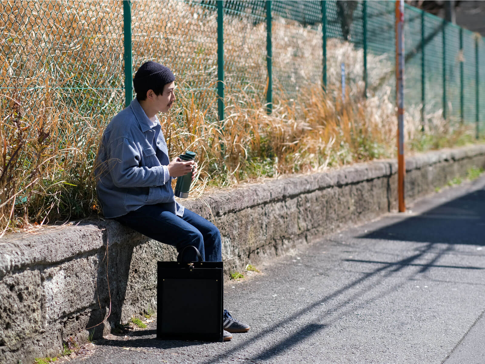 水筒も入ります