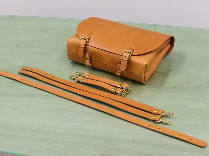 ナレッジバッグ(CW-137)に付属の3way用ストラップ