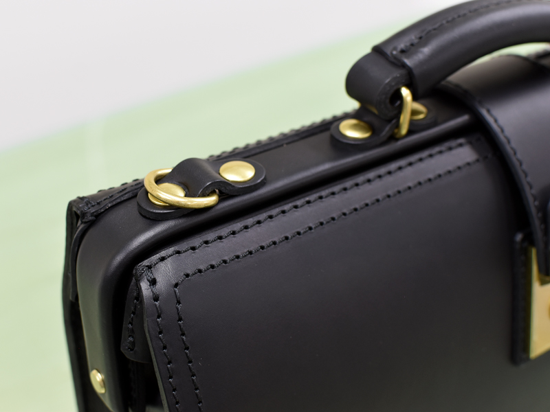 ダレスバッグ・スタンダードタイプ(BJ-2)ストラップ取付用の金具