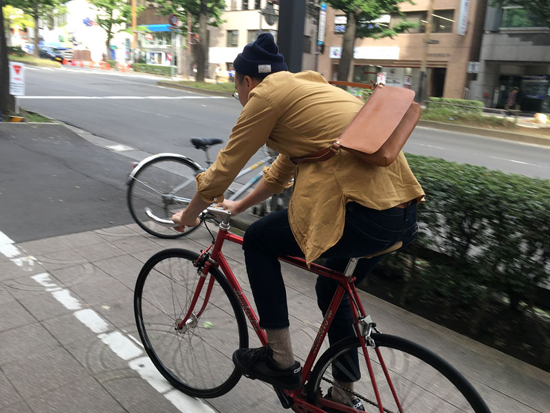 ボディバッグ(G-32) 自転車乗り
