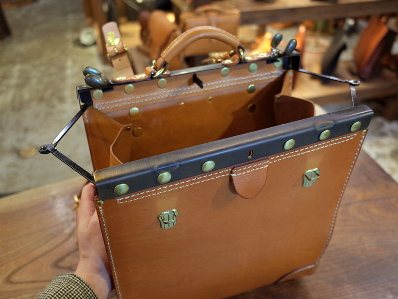 ロボットリュック(P-7) オープン