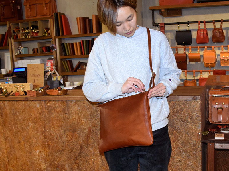 チュイルバッグ(TB-1949) 取り出し