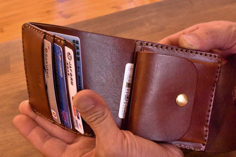 二つ折り財布・ギボシ留め(WS-57) カードポケット